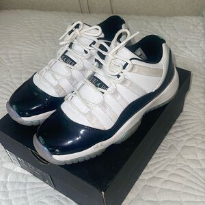 Jordan 11 Iridescent